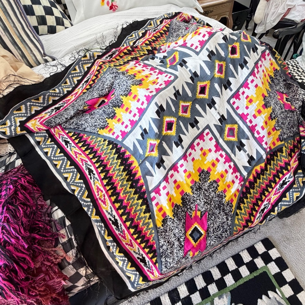 Vibrant Geometric Patterned Scarf